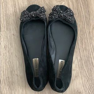 Steve Madden black bow with rhinestone flats